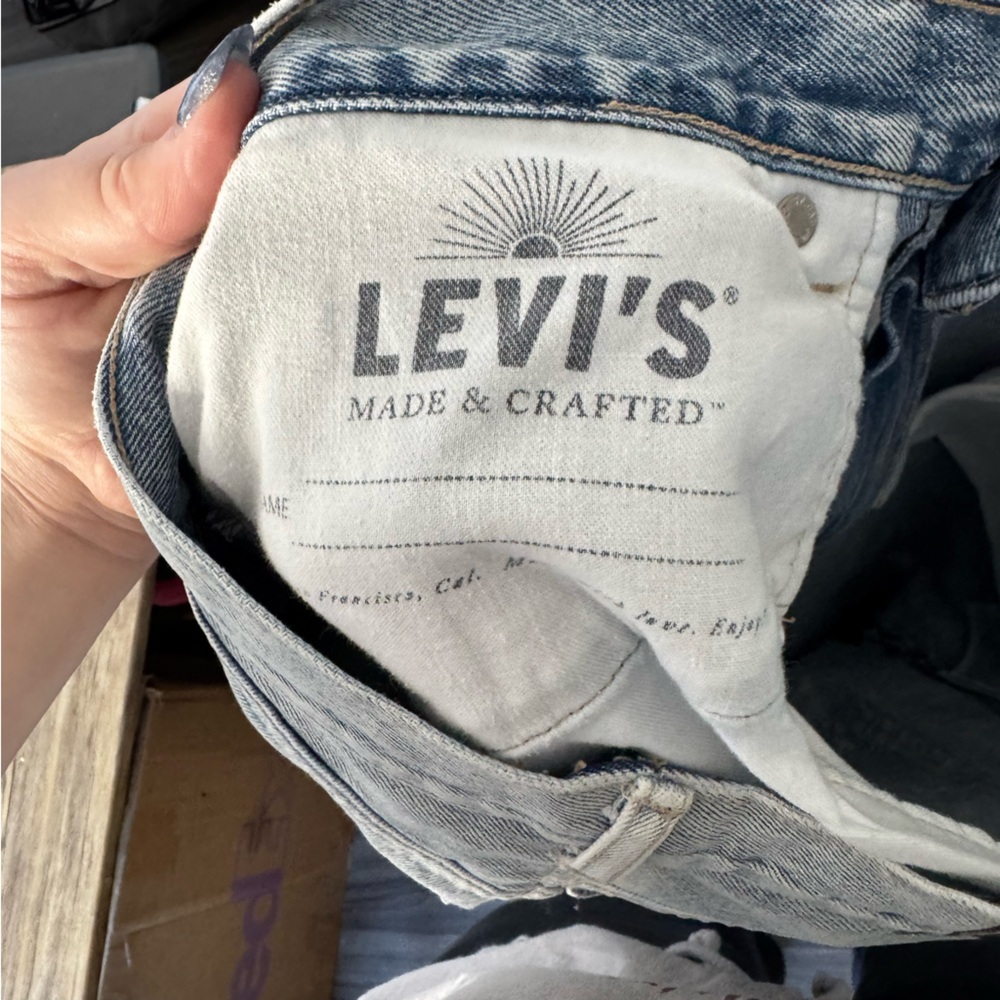 Levi's Premium Barrel Crop Jeans Light Wash 29 - Picture 13 of 16